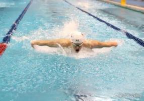 最新泳坛指南,学习游泳的详细步骤与技巧解析