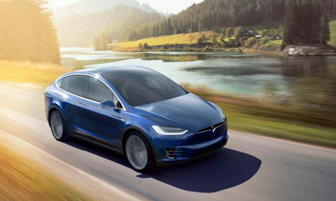 特斯拉上市之路,一个拥抱变化与自信的励志故事