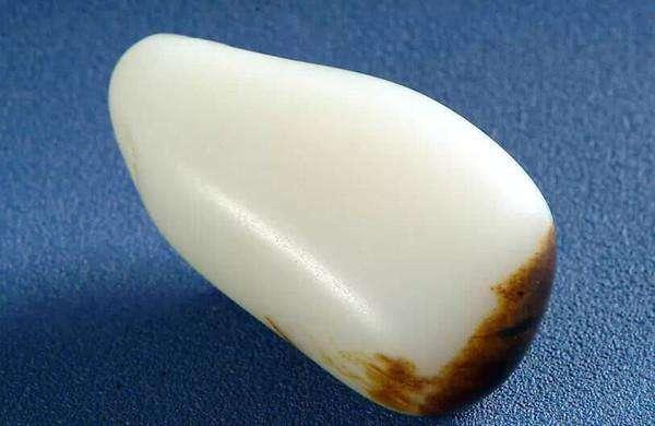 和田玉羊脂玉价格揭秘,变化的力量与自信的光芒展现