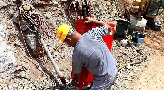 开城高速最新动态及巷弄深处特色小店探秘