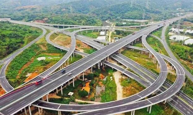 宁盐高速建设最新进展,一路向前,成就辉煌之路