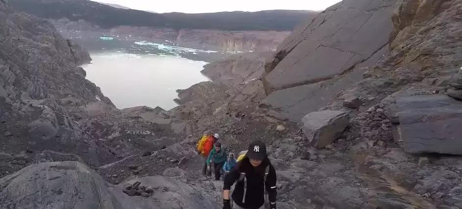 邂逅神秘丈夫,心灵与自然的奇妙旅程最新章节