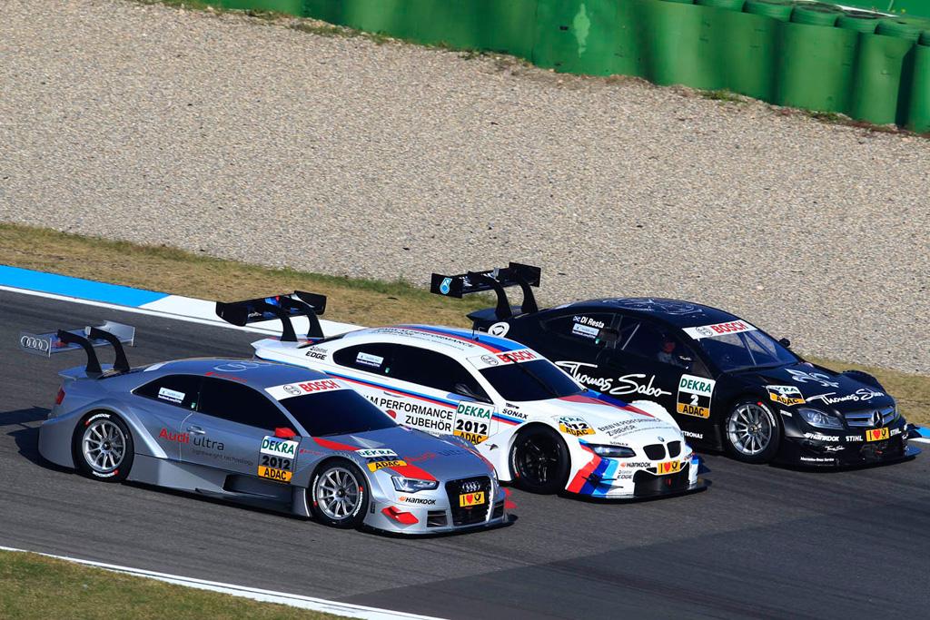 速度与激情的完美结合,比赛车的竞技盛宴