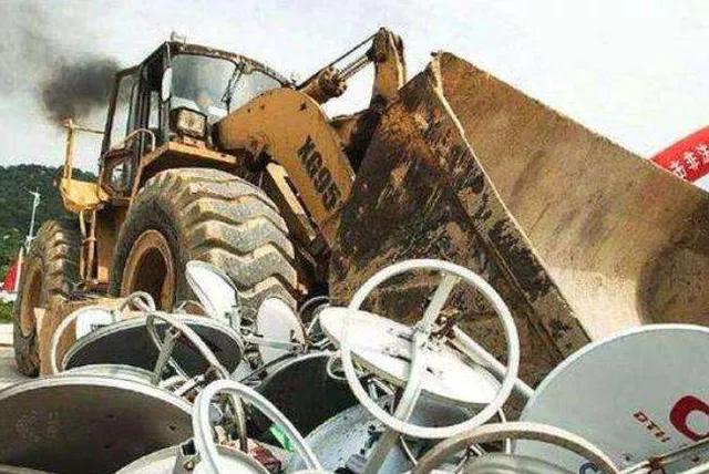 电视机电流,科技与生活无缝融合的魅力展现