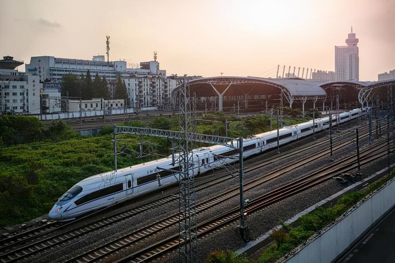 阜鹰汕铁路最新进展及步骤指南概述