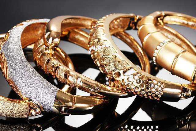 黄金最新价格解析,波动因素全面解读,每克价格多少?