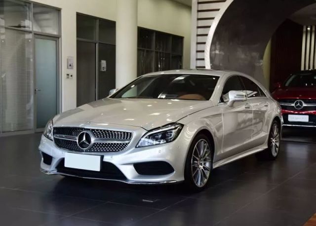 奔驰320最新报价,豪华与性能的完美融合