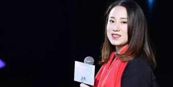 丫蛋最新星光璀璨直播,欢乐无限时!