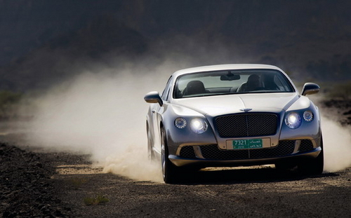 最新欧陆GT,驾驭变化,自信之旅