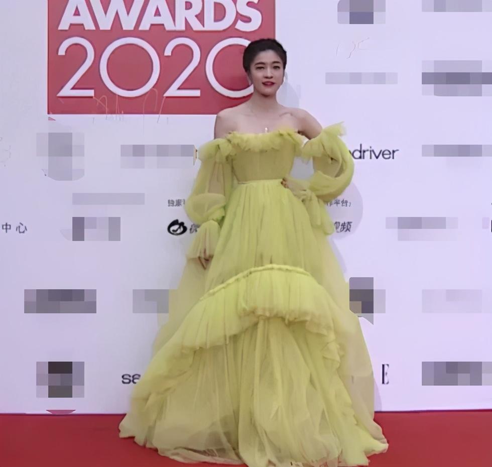 白鹿最新同款时尚潮流套装,不二之选的选择