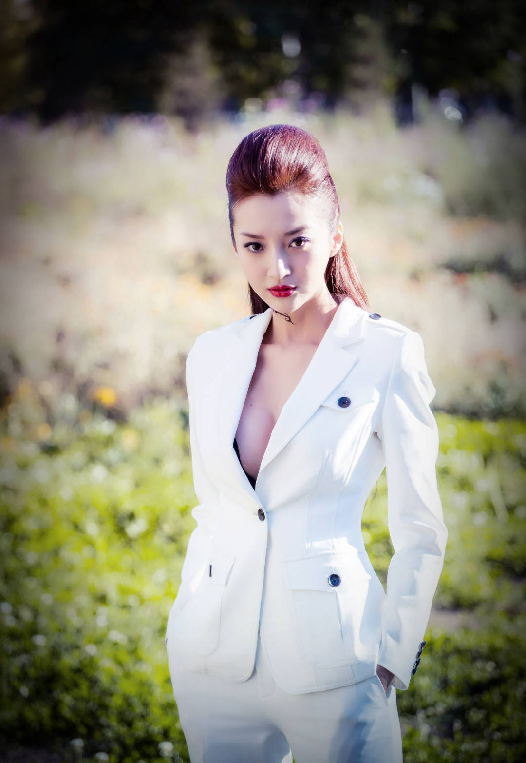 郑雅文最新剧集,自信与成就感的蜕变,励志之光闪耀人生舞台