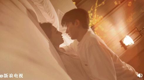 最新床戏姿势探索,爱的温馨之旅