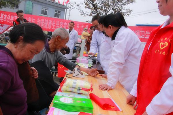 国家扶贫日最新视频下的深度思考启示