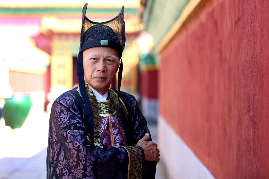 少林寺传奇藏经阁演员探寻自然美景之旅