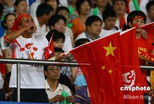 中国队比赛结果揭晓，科技力量重塑赛场风采，全新高科技产品引领风潮！