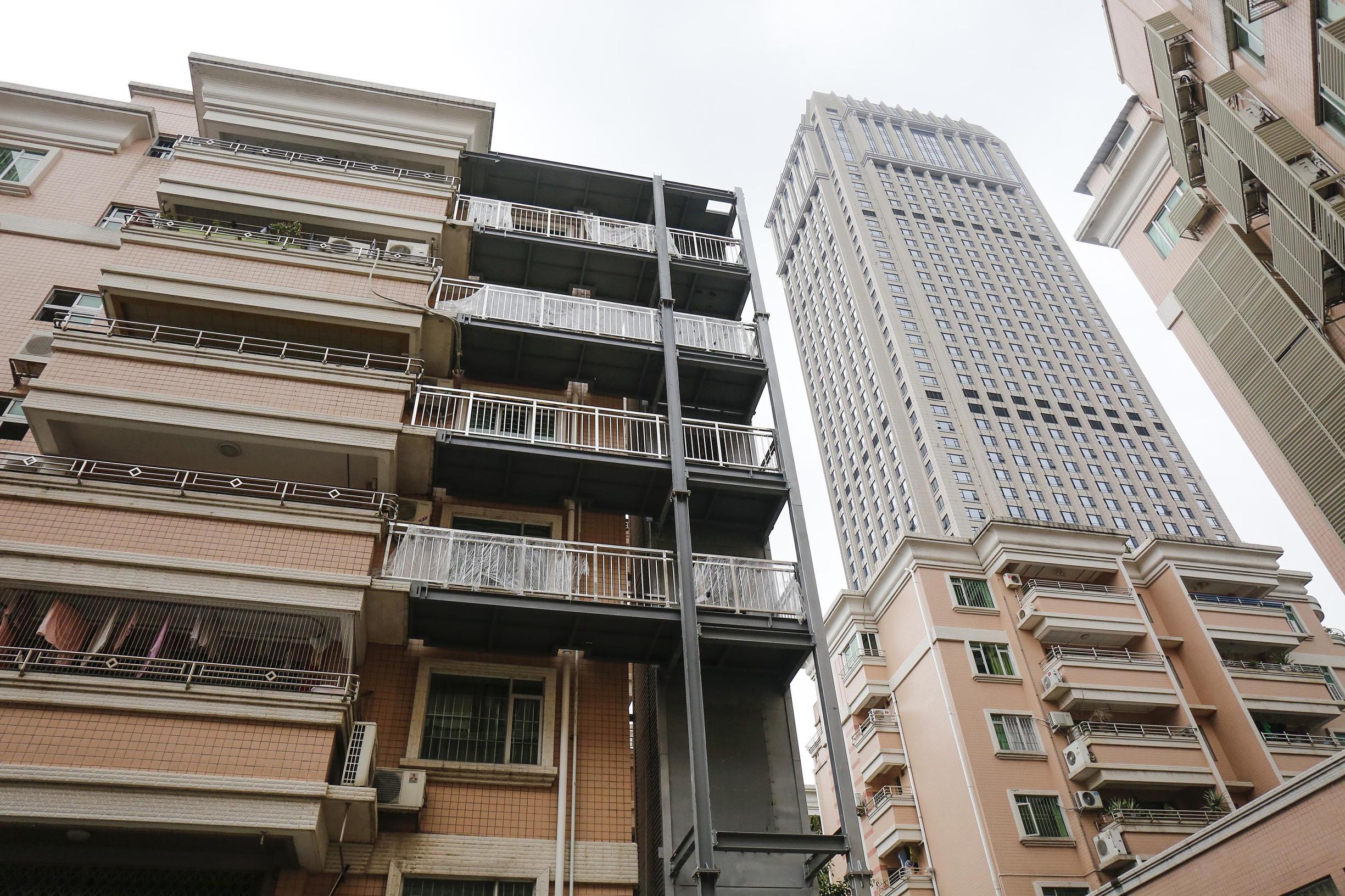 科技重塑垂直交通，最新电梯标准引领未来升降之旅体验