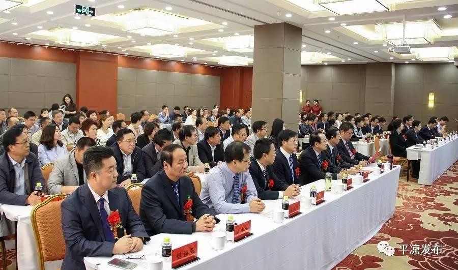 平凉最新招聘，小巷深处的职业机遇