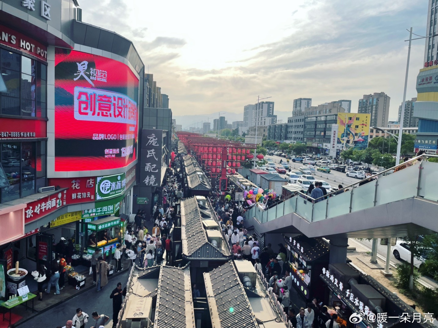街都最新潮流风向，引领时尚潮流的必备指南！